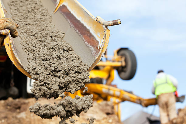 Best Best Concrete Contractor  in Vandalia, IL